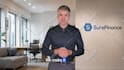 create a green screen british spokesperson or presenter video