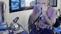 be your pro guitar teacher and give you personalized lessons