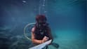 write your message underwater