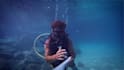 write your message underwater