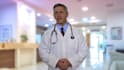 be your green screen english or spanish medical spokesperson