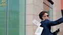make this funny video commercial to boost your sale ads