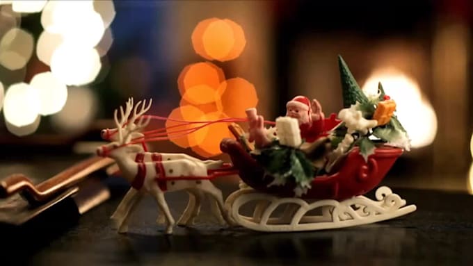 insert your logo in this christmas ball with santa