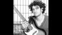 be your bass teacher and give you bass guitar lessons