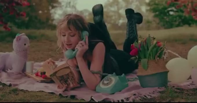 be your high quality indie singer or songwriter