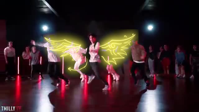 do neon scribble effect on your videos within 24 hr