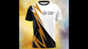 create realistic 3d and 2d mockups of t shirts and hoodies