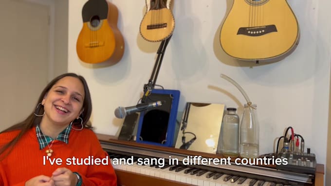 teach you proffesional singing lessons and vocal coaching