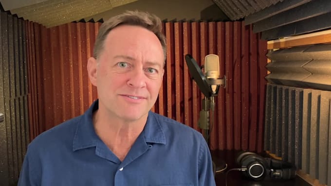 record your male english voiceover