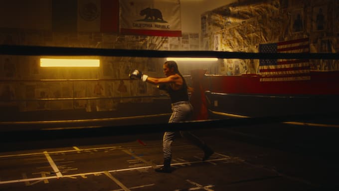 do professional video color grading and color correction