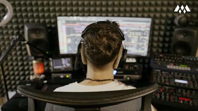 provide analog high end mixdown and mastering
