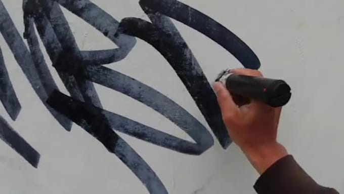 do graffiti handstyle tags on the wall