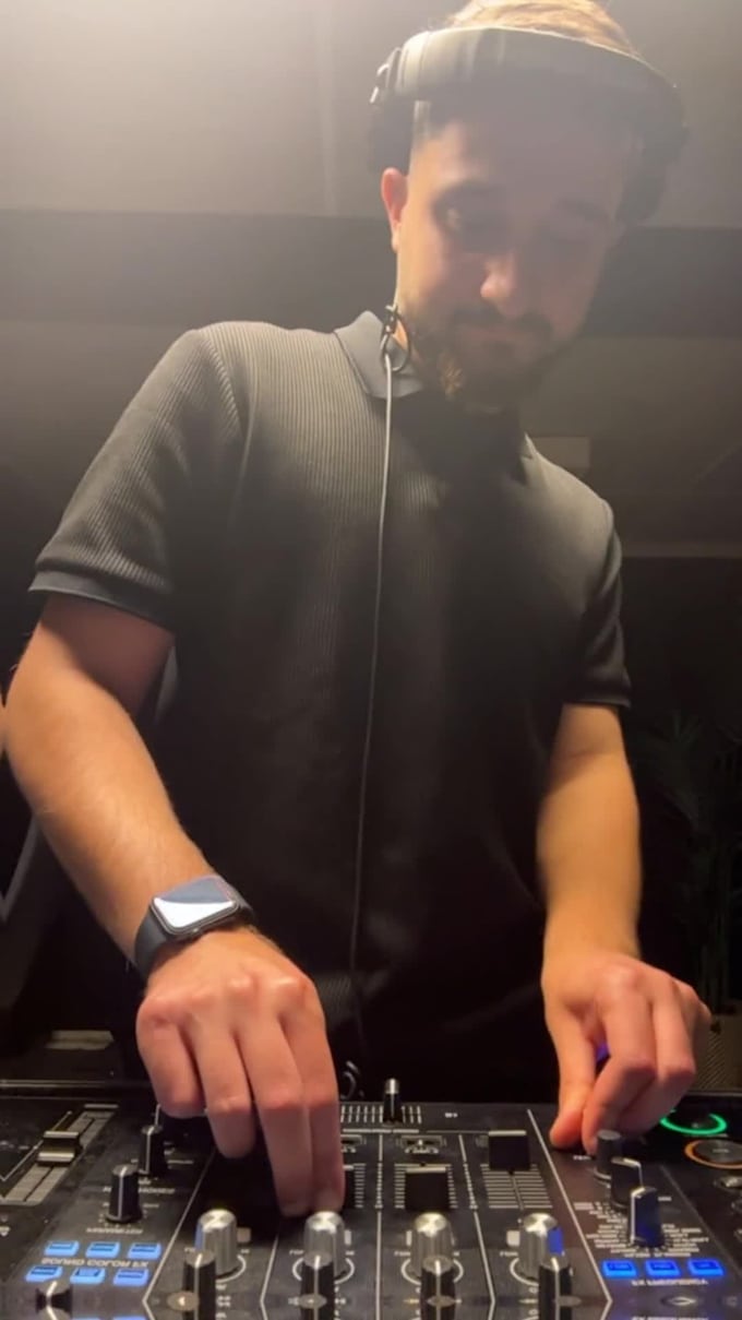 mix your playlist into a seamless professional dj mix open format