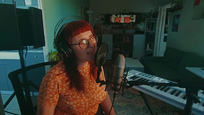be your female pop, jazz singer, record harmonies and backing vocals