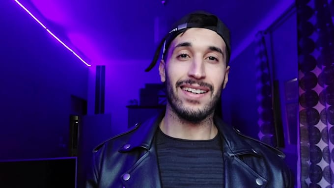 record selfie video for script as male model