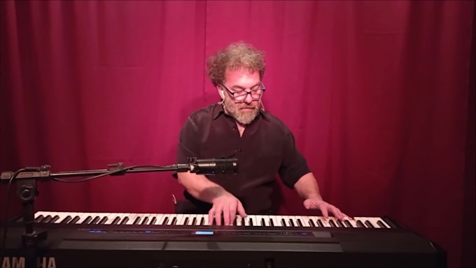 teach you to play piano in spanish
