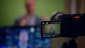 do spokesperson video editing and remove green screens