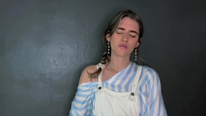 be your professional female singer for your next project