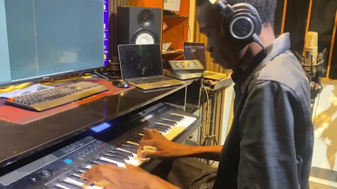 be your session pianist, piano player and play piano for your project or track