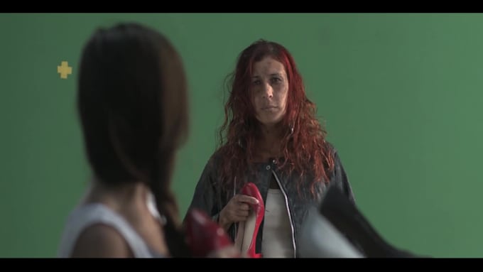 do vfx, rotoscoping, chroma keying, cleanup, compositing professionally