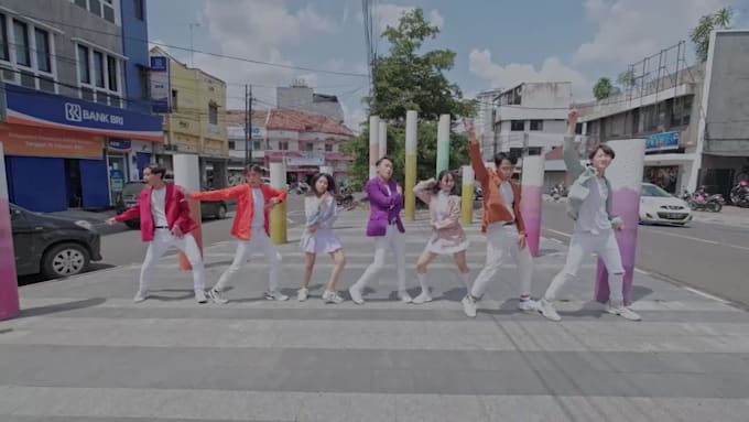 dancing with group using music as you like in 4k