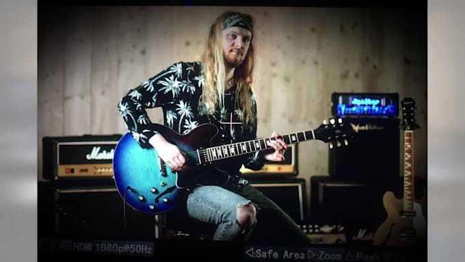 teach a shred guitar lesson
