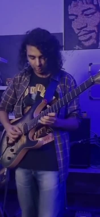 give you guitar lesson