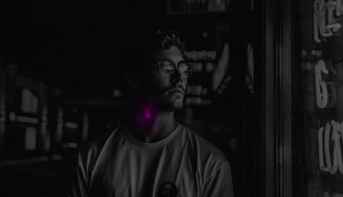 make an amazing neon lower third for you