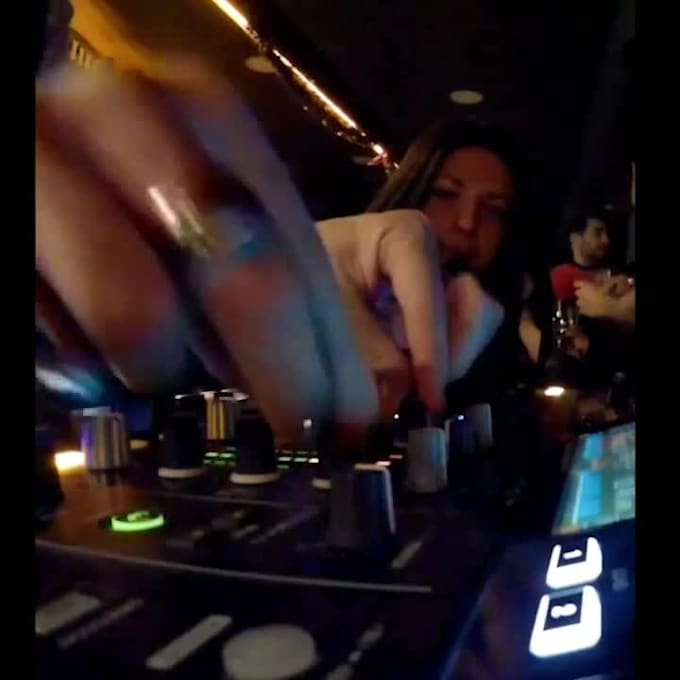 create your dj mix in any genre