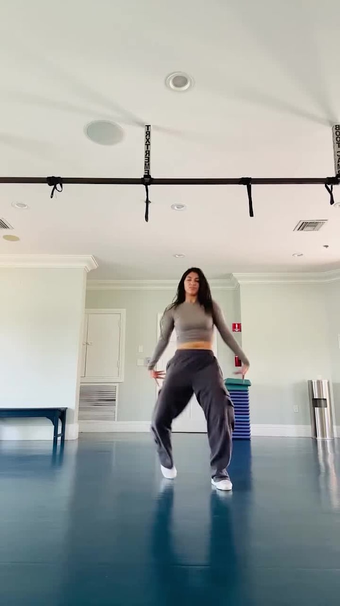 do tiktok dance video, afro, belly, hiphop, shuffle, reels, viral to your song