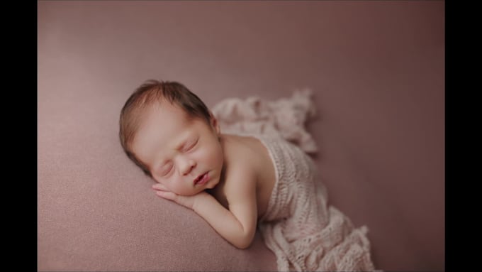 professionally edit your newborn portrait