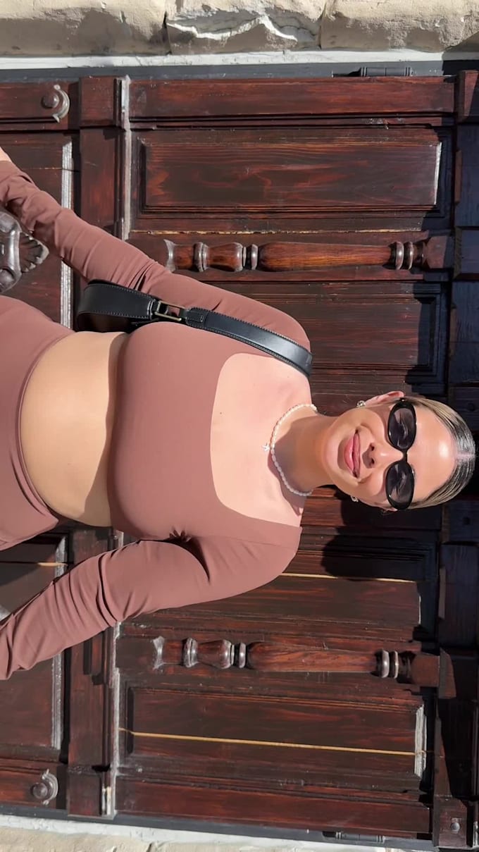 do ugc content as a plus size model for your brand