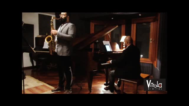 teach you saxophone and music