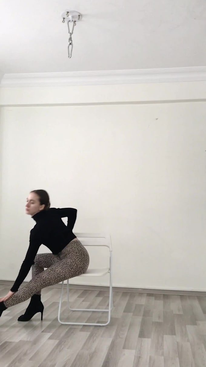 Teach beginner chair dance,pole,flexibility,twerk by Melikesaydan Fiverr