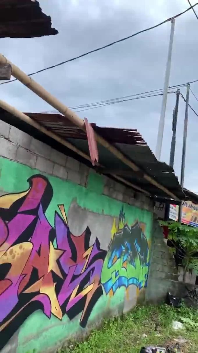 draw your nickname into the real graffiti on the wall