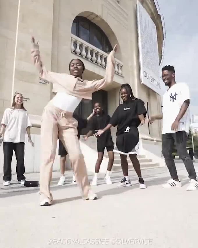 create tik tok group dance video choreography hip hop dance twerk dance