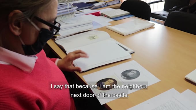 add synced subtitles or captions to your video