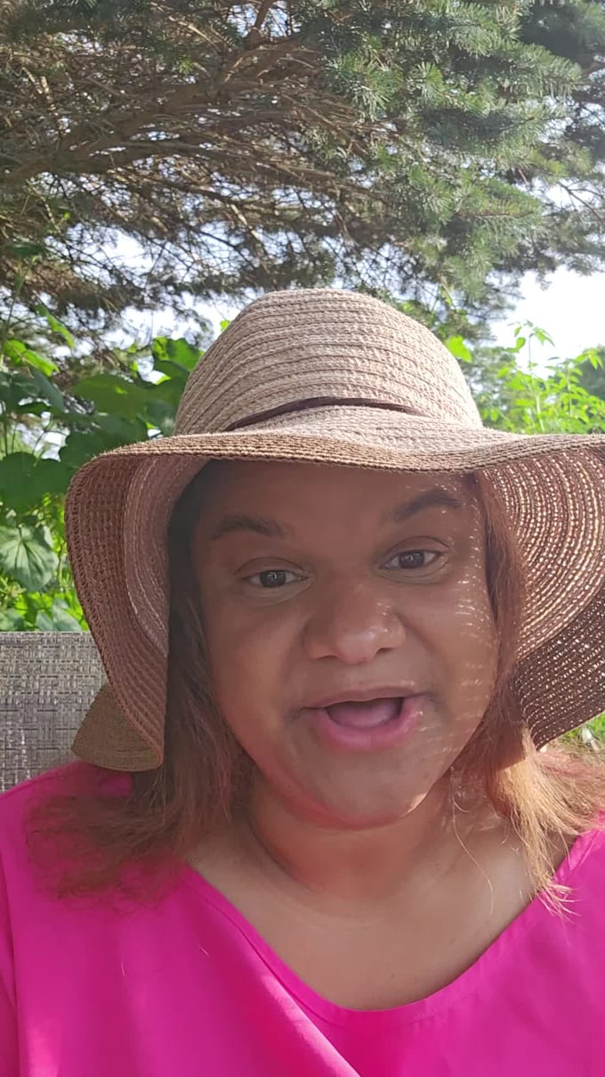 Create a spanish high quality ugc amazon content by Luzmilanes | Fiverr