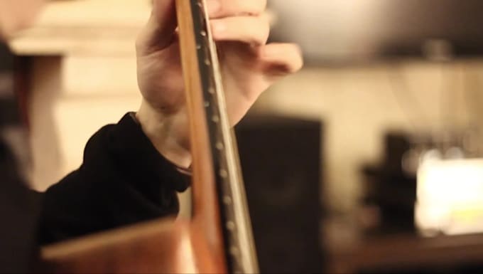 help you learn classical guitar