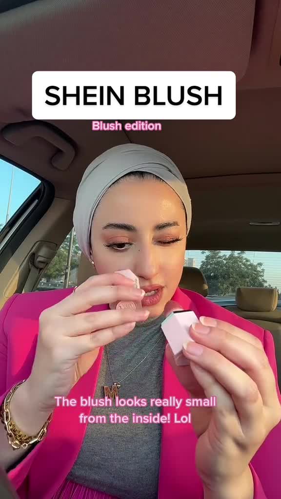 create unboxing arabic product videos