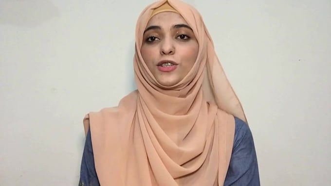 teach english and urdu language to students at all levels