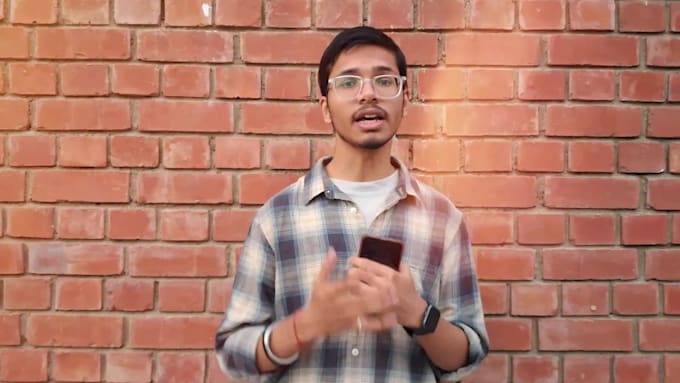 be your personalised frontend developer along with custom UI designs