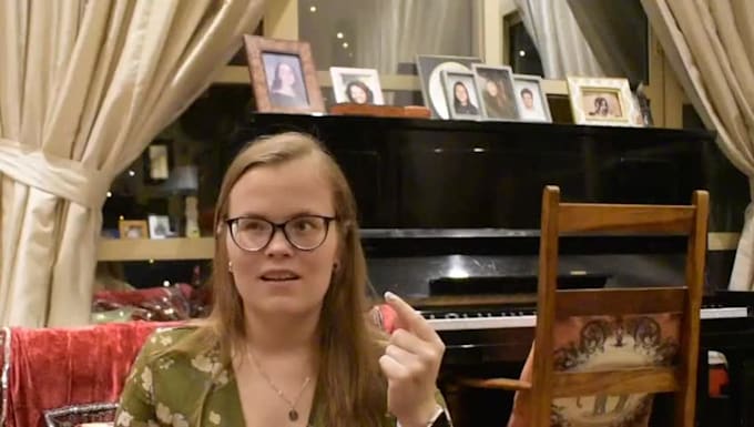 teach voice lessons online pop folk singing lessons