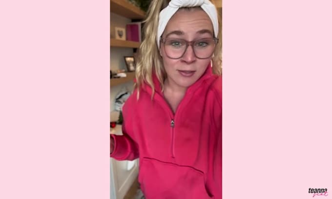 create female ugc videos for tiktok, meta ads, or instagram
