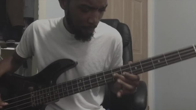 fiverr bass player