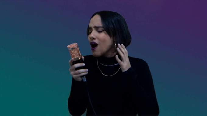 be your female singer and vocalist
