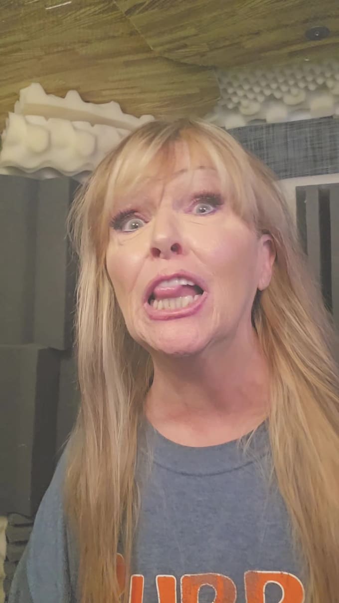 do your american female voiceover with a country accent