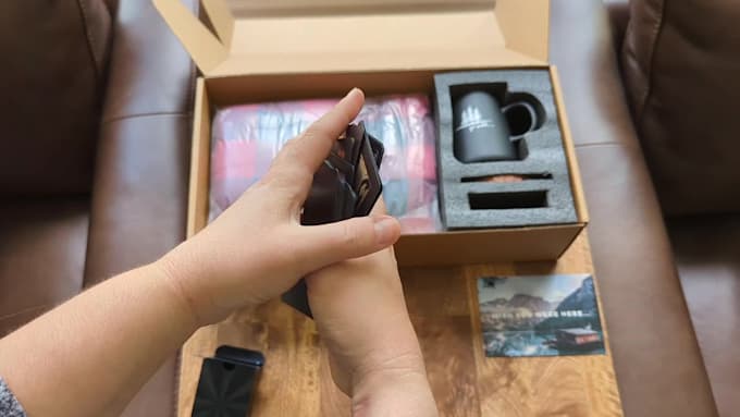 create a product unboxing video for amazon or tiktok