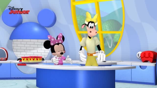 How to make MICKEY MOUSE CLUBHOUSE for cakes (English subtitles)