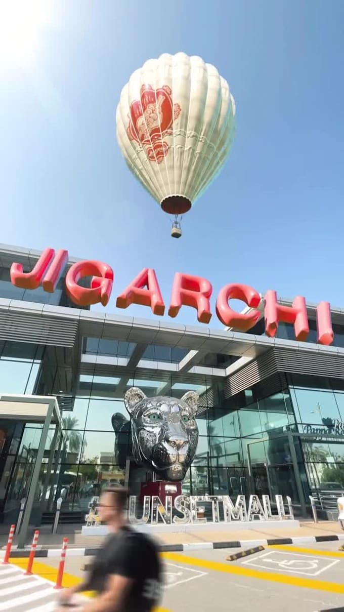 create photorealistic cgi fooh video for your brand